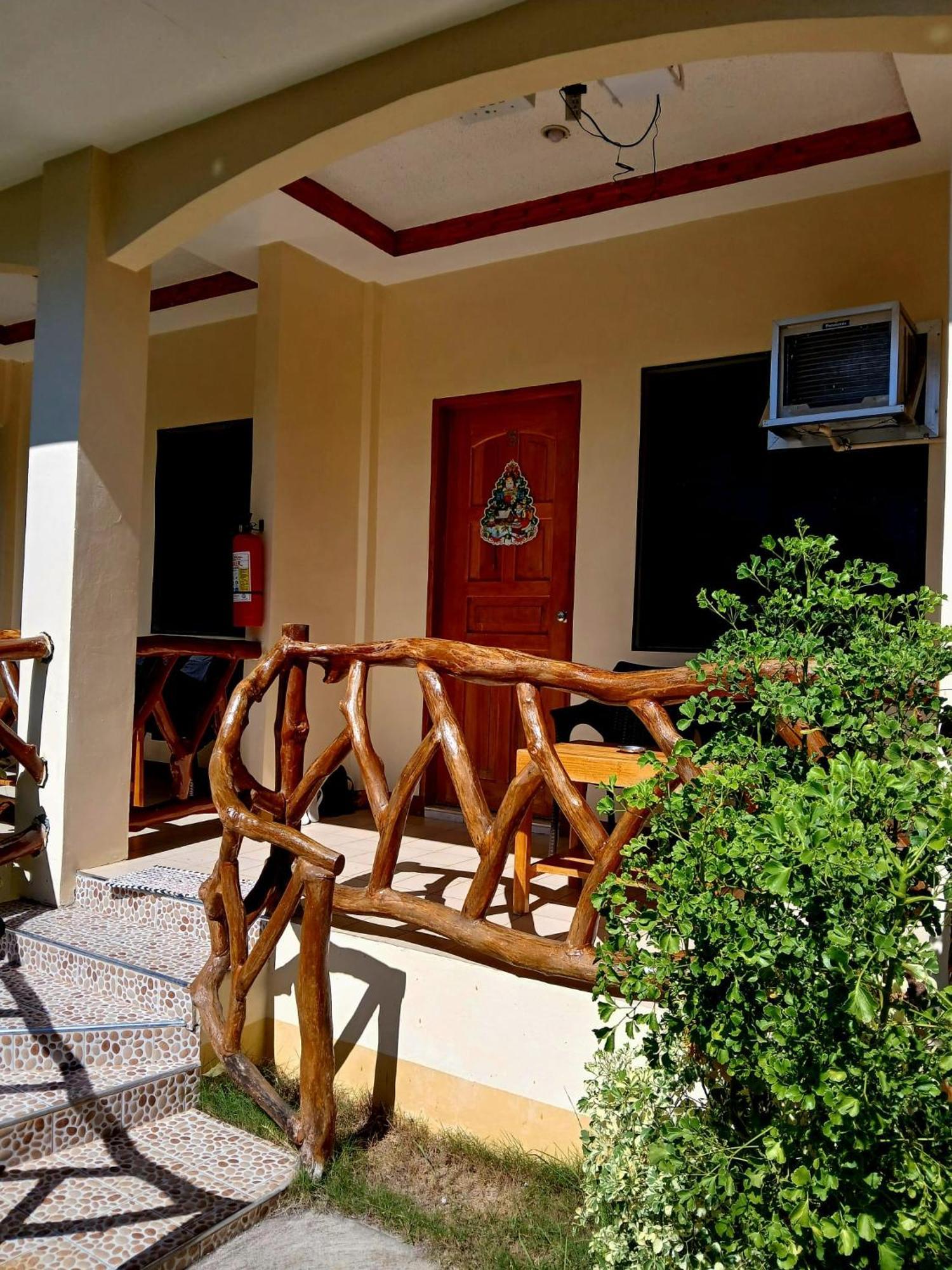 Hanna'S Place Rooms For Rent Solangon San Juan Siquijor Exterior photo